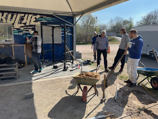 Bahnbau am 12. April 2025