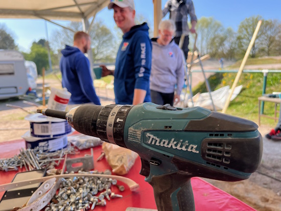 Bahnbau am 12. April 2025