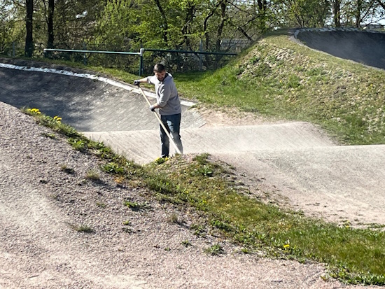 Bahnbau am 12. April 2025