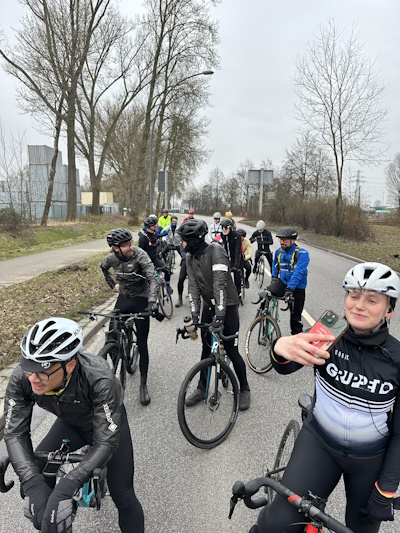 Gravel Ride Gruppe rund um Hamburg