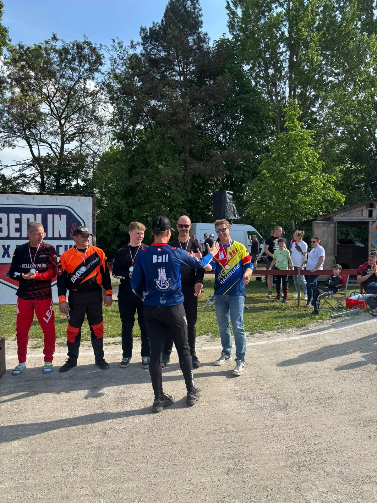 Begrüßung der Aktiven vor dem Rennen im Mellowpark