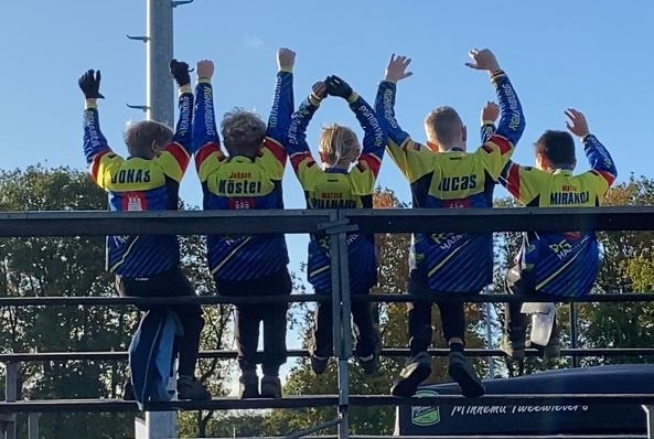 3 Nations Cup in Assen — RG Hamburg Fahrerlager