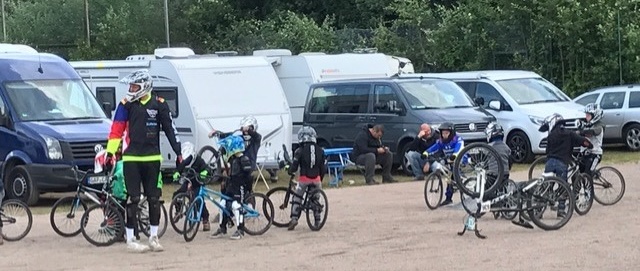 Jörn mit Schnuppertraining-Kids